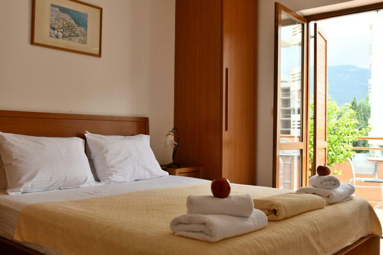 So Rooms City Centre Μπούντβα Εξωτερικό φωτογραφία